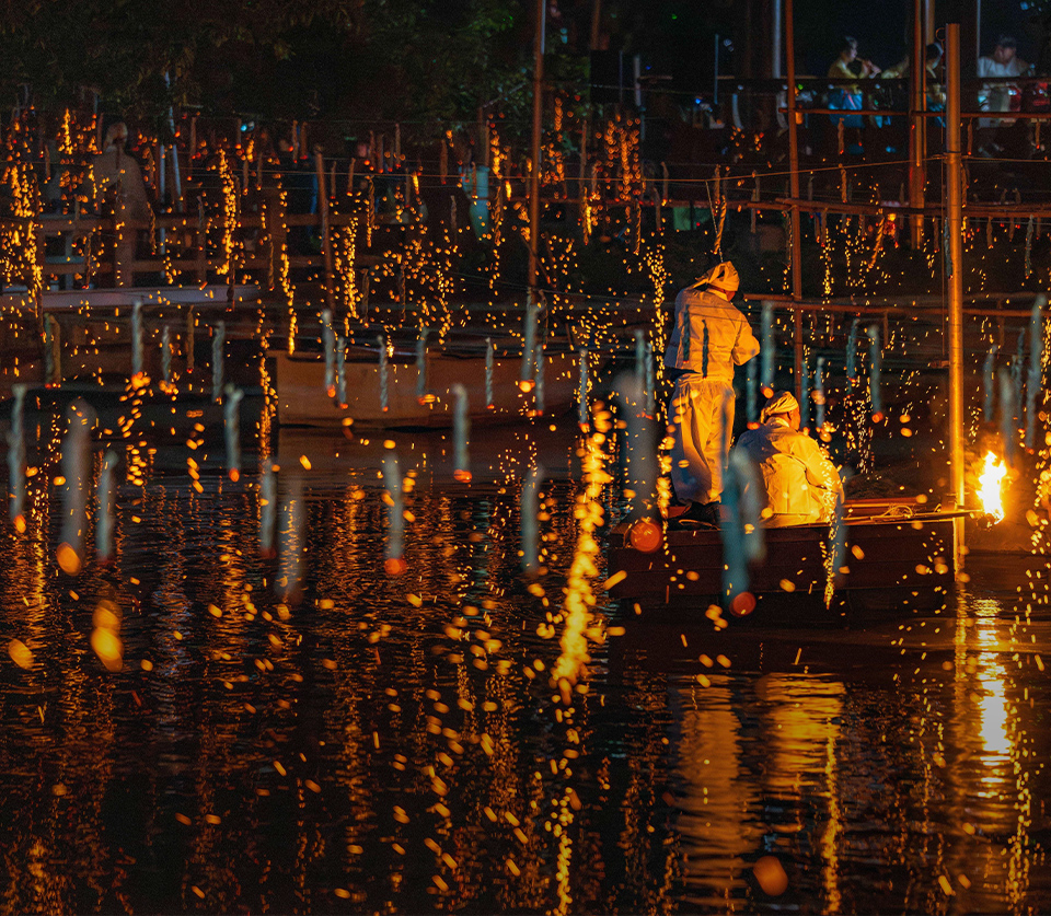 Haman Nakhwa Nori at Mujinjung Pavillion